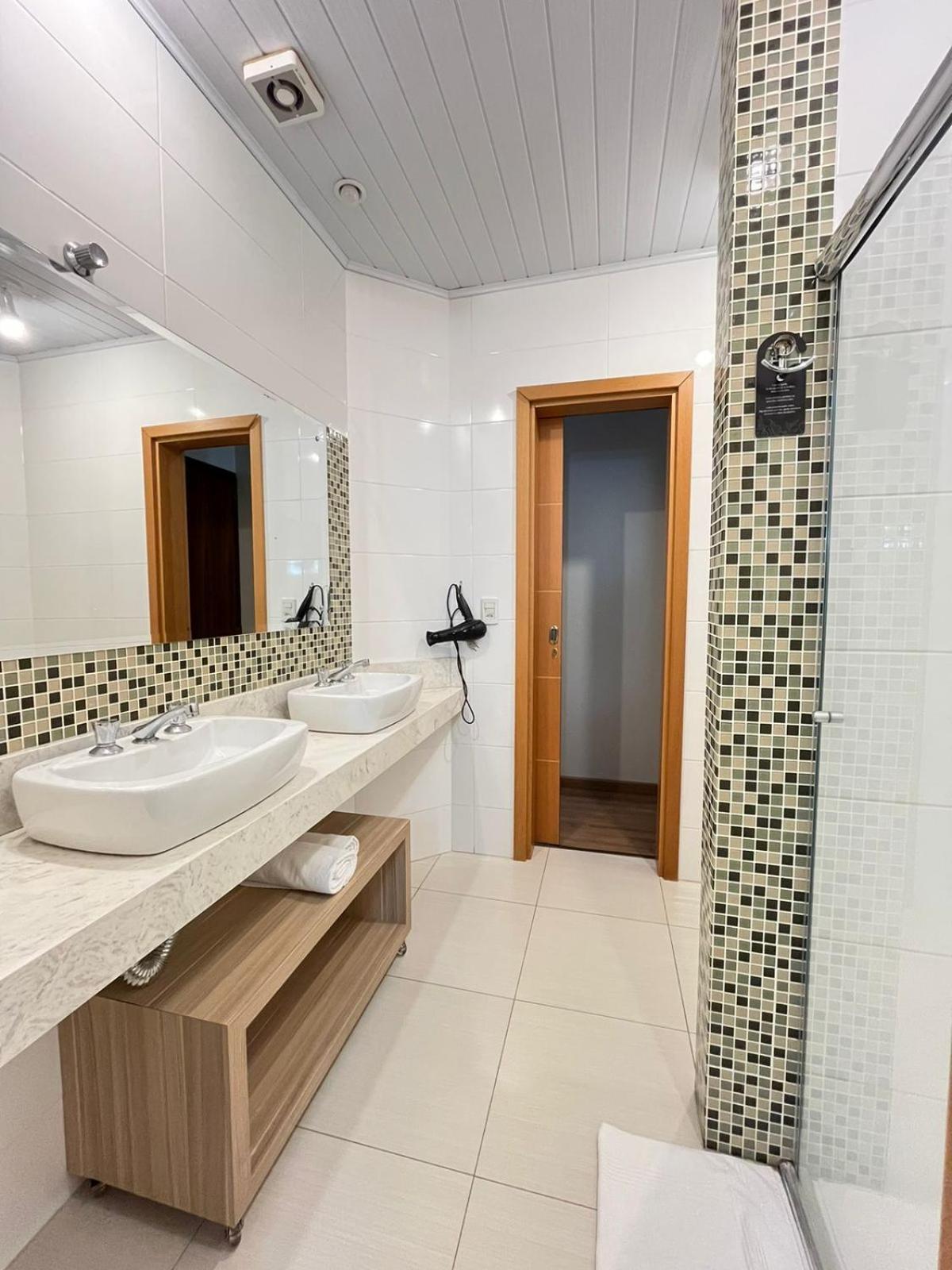Regente Hotel Pato Branco Ngoại thất bức ảnh